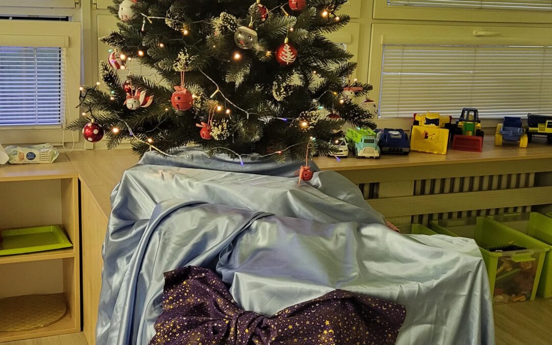 Darčeky pod stromčekom